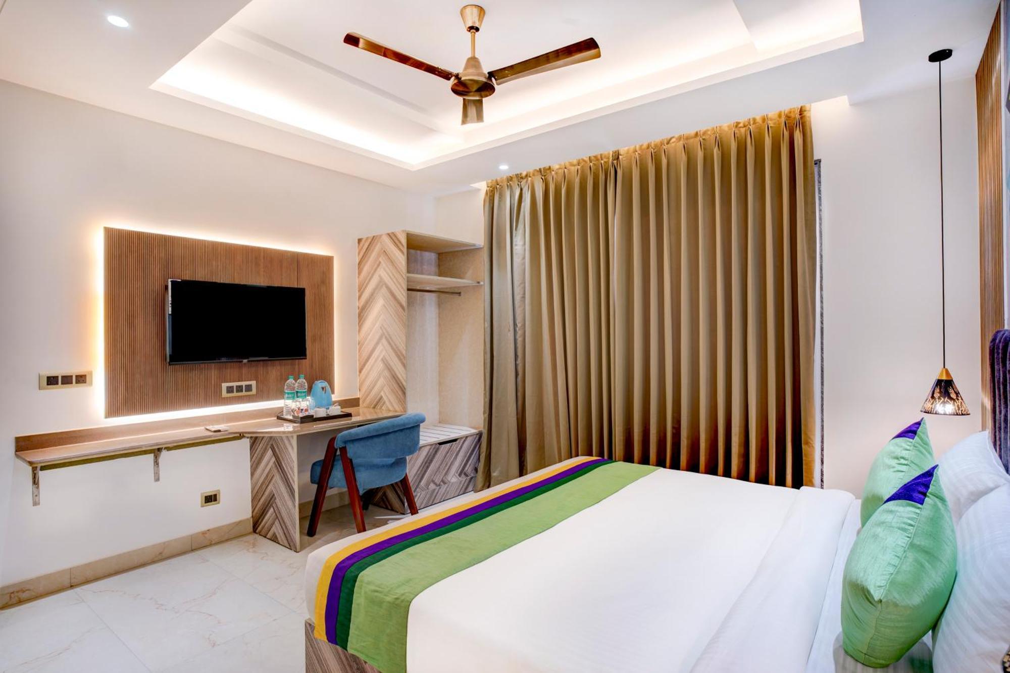 Treebo Corporate Inn Noida Exterior foto